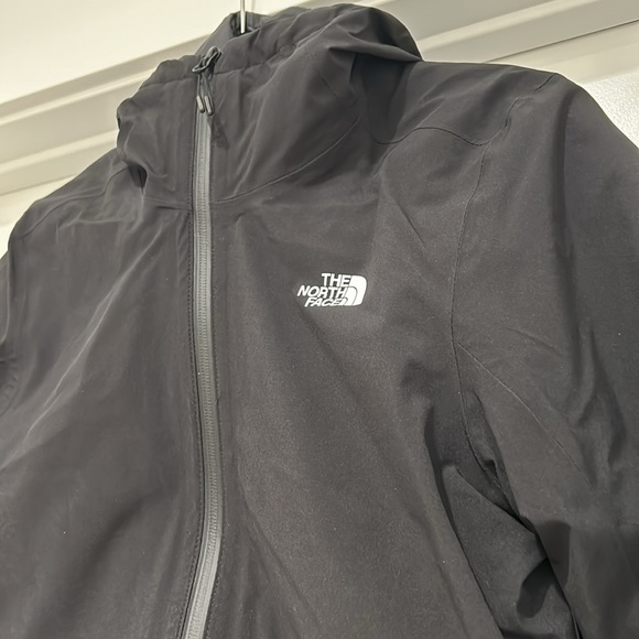 NWT Northface Women’s Tball Tri Parka - Picture 3 of 4